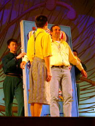 ��C�G�Z�c�B�@�ϋq�̔��l���I�ɁE�E�E