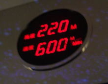 ������ƃu�������ǁA�G���x�[�^�[�̍��x�E���x�\����