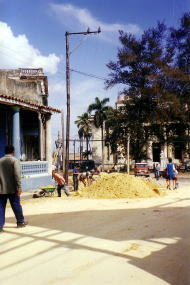 �s�i�[���E�f���E���I�̊X