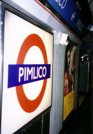 地下鉄ピムリコ駅