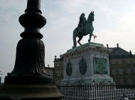 �A�����G���{�[�{�a�O�̍L��