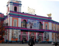 ��̃J���t���Ȍ����́A�f��ق�����