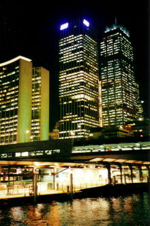 �T�[�L�����[�E�L�[��i